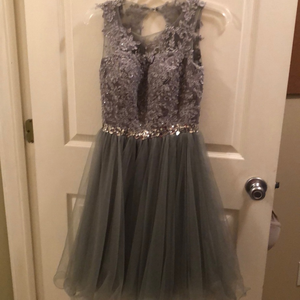 Junior prom dress